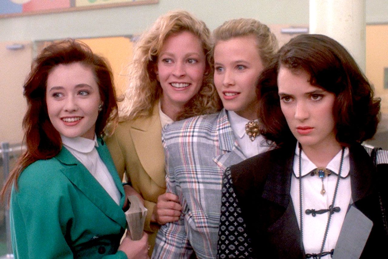 Winona Ryder and Shannon Doherty in Heathers
